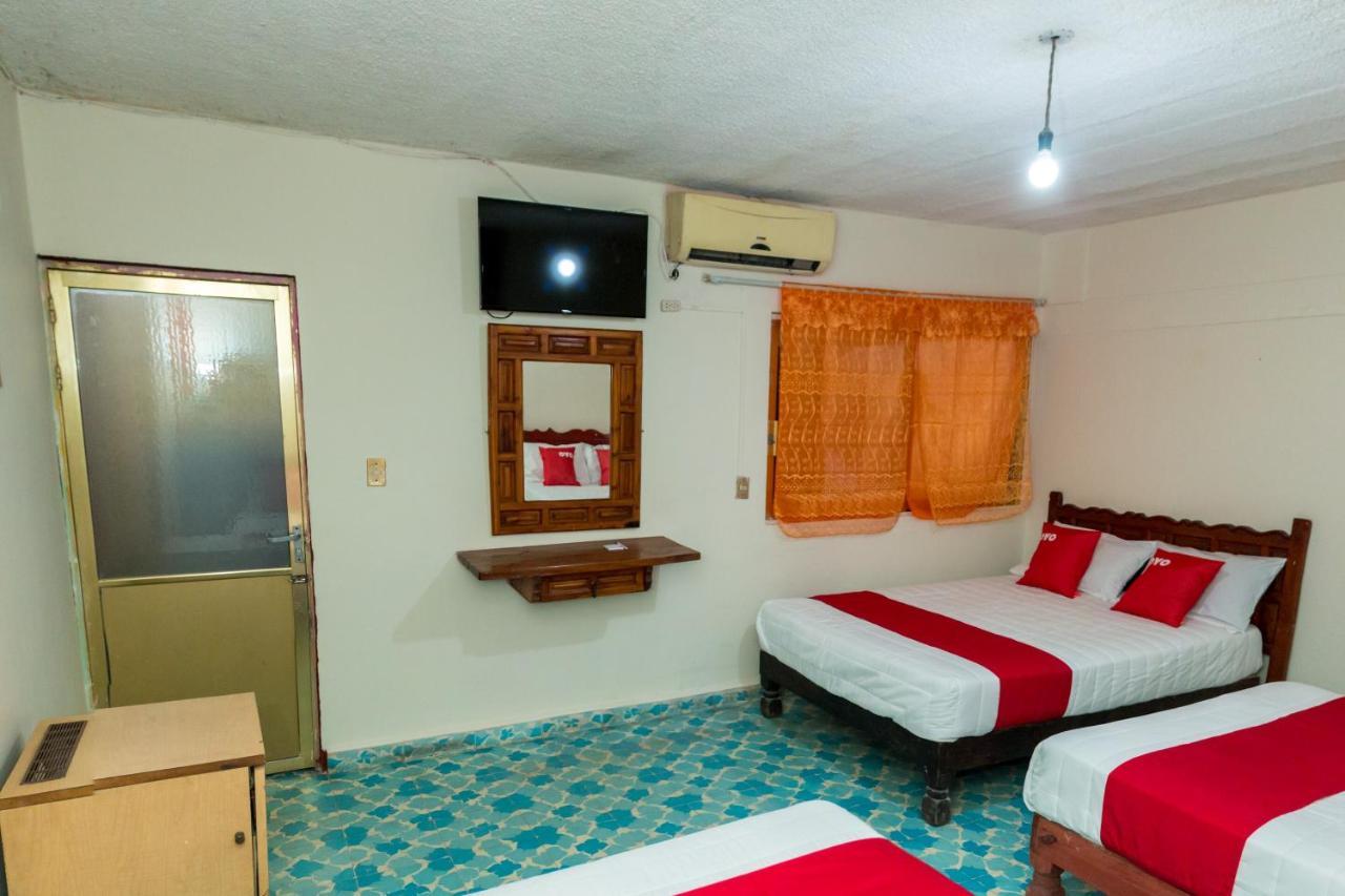 Oyo Hotel Rubi Zihuatanejo Exteriér fotografie