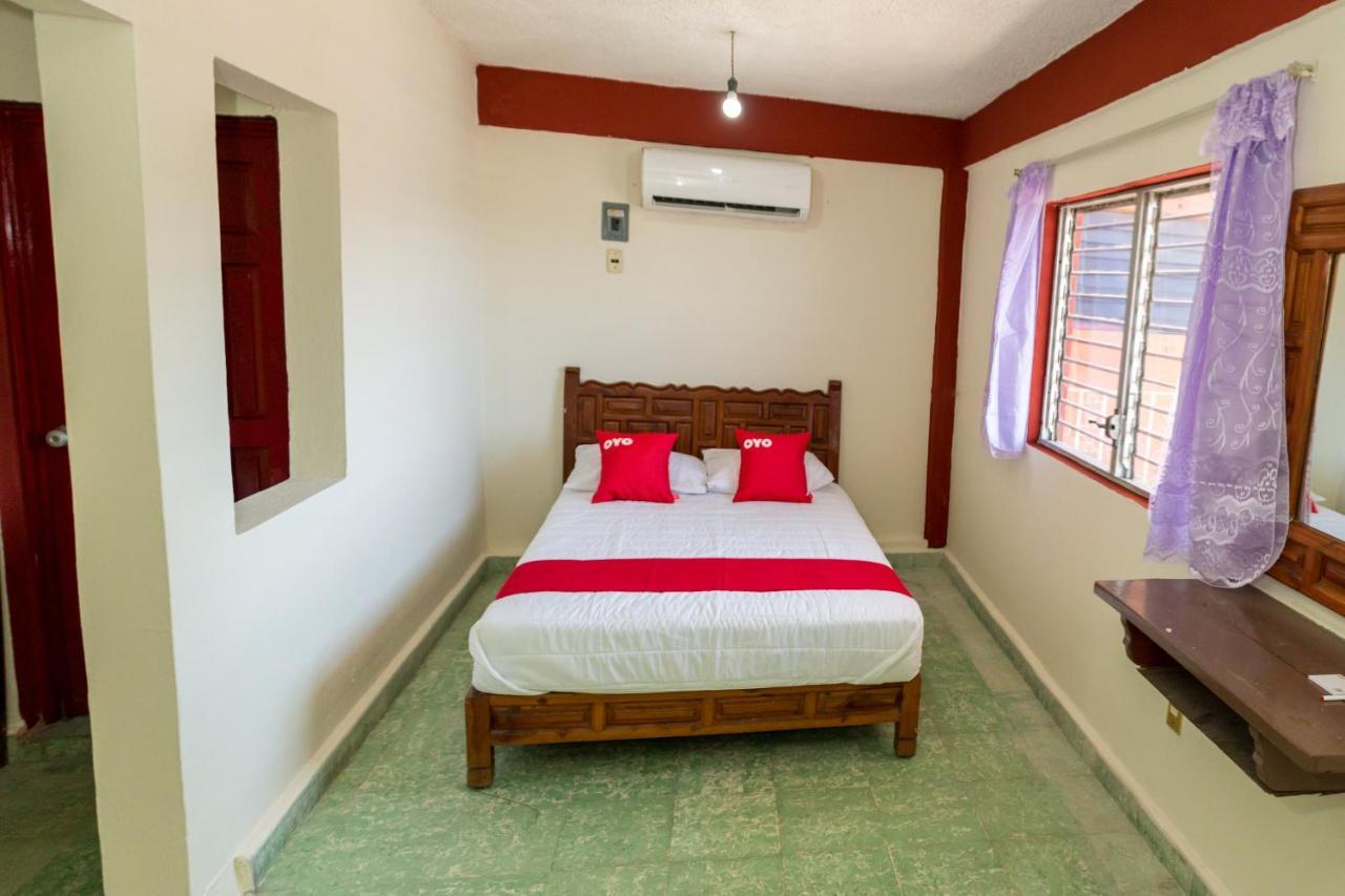 Oyo Hotel Rubi Zihuatanejo Exteriér fotografie